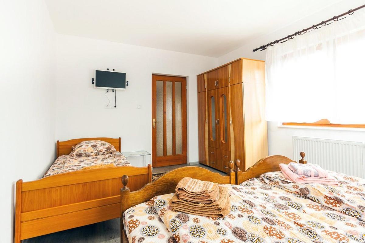 Eross Kulcsoshaz Villa Lăzarea Exterior foto