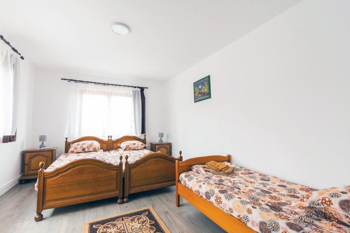 Eross Kulcsoshaz Villa Lăzarea Exterior foto