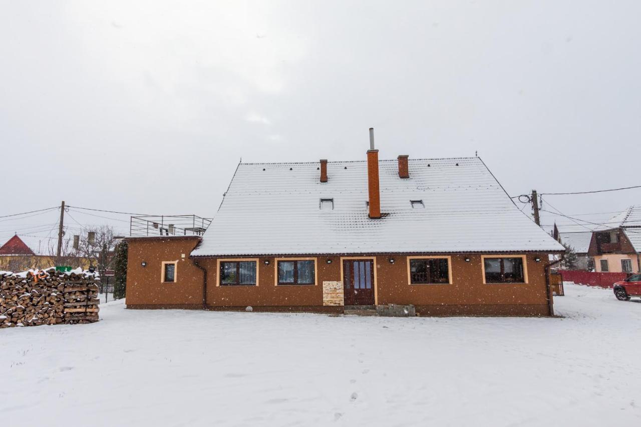 Eross Kulcsoshaz Villa Lăzarea Exterior foto