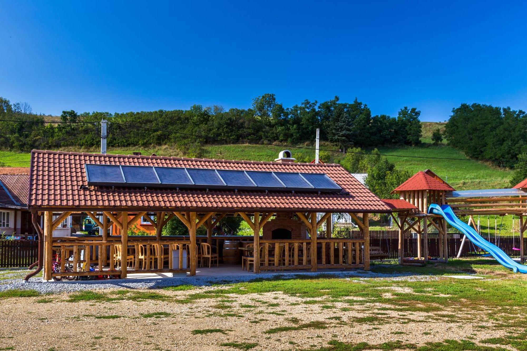 Eross Kulcsoshaz Villa Lăzarea Exterior foto